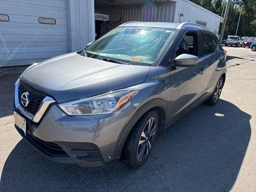 2020 Nissan Kicks SV