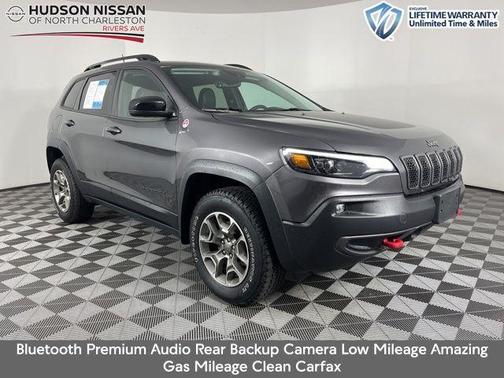 2022 Jeep Cherokee Trailhawk