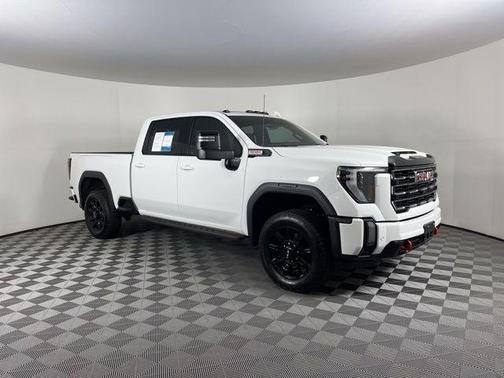 2024 GMC Sierra 2500 AT4