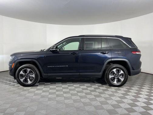 Midnight Sky 2024 Jeep Grand Cherokee 4xe Base