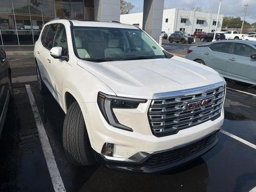 2025 GMC Acadia Denali