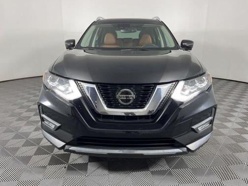 Magnetic Black 2019 Nissan Rogue SL