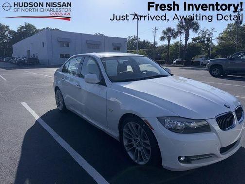 Alpine White 2010 BMW 335 d