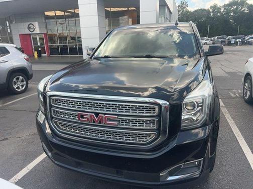 2017 GMC Yukon SLT