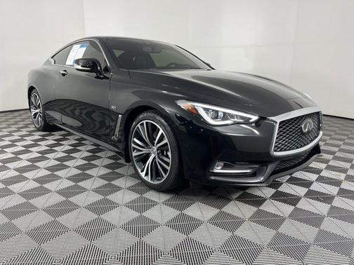 2019 INFINITI Q60 3.0t LUXE