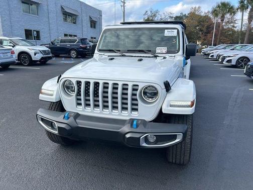 2022 Jeep Wrangler Unlimited 4xe Sahara