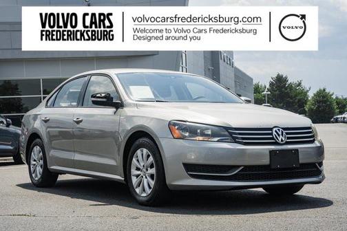 2014 Volkswagen Passat 2.5L Wolfsburg Edition