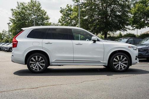 2022 Volvo XC90 T6 Inscription