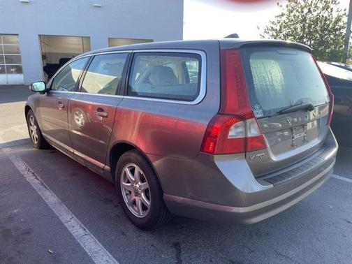 2008 Volvo V70 3.2