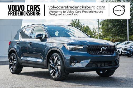 2026 Volvo XC40 B5 Ultra