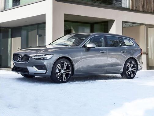 Birch Light Metallic 2020 Volvo V60 T5 R-Design