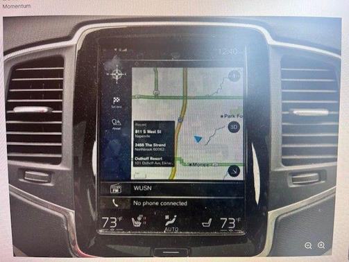 Ice White 2019 Volvo XC90 T6 Momentum