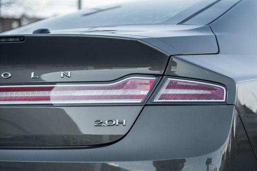 2017 Lincoln MKZ Hybrid Reserve