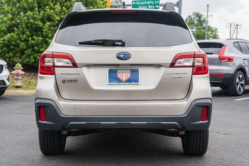 Tungsten Metallic 2019 Subaru Outback 3.6R Limited