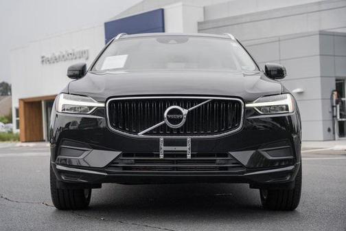 2019 Volvo XC60 T5 Momentum