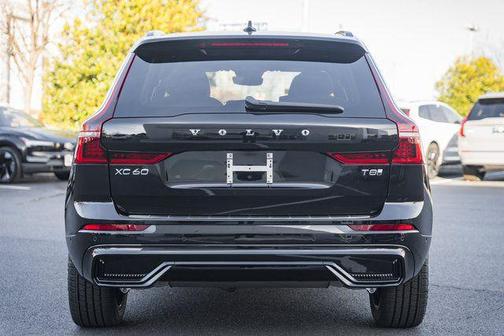 Onyx Black Metallic 2026 Volvo XC60 Plug-In Hybrid Plus, T8 AWD Electric/Gasoline, Dark