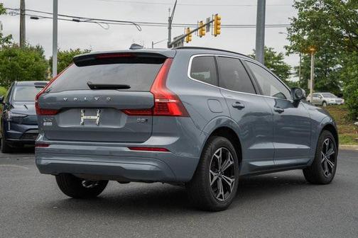 2022 Volvo XC60 Momentum