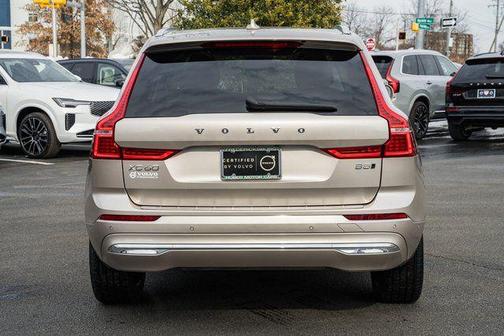 2023 Volvo XC60 B5 Plus Bright Theme