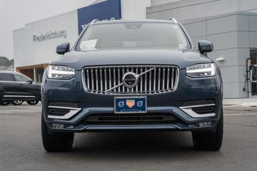 2023 Volvo XC90 B6 Plus 7-Seater