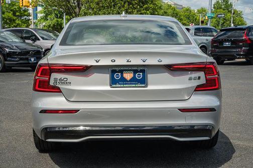Silver Dawn Metallic 2023 Volvo S60 B5 Plus Dark Theme
