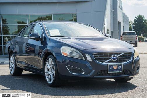 Caspian Blue Metallic 2011 Volvo S60 T6