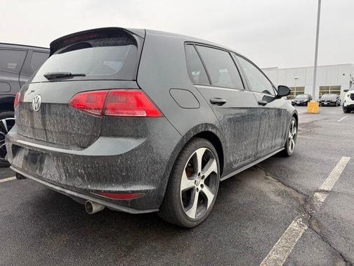 2016 Volkswagen Golf GTI 2.0T S 4-Door