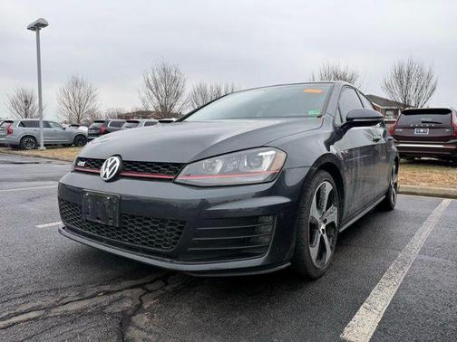 2016 Volkswagen Golf GTI 2.0T S 4-Door