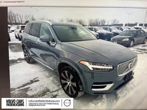 2023 Volvo XC90 Recharge Plug-In Hybrid T8 Plus 6-Seater