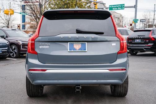 2023 Volvo XC90 Recharge Plug-In Hybrid T8 Plus 6-Seater