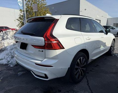 2024 Volvo XC60 B5 Plus Dark Theme
