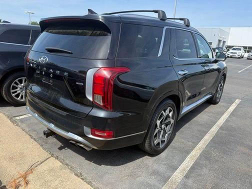 Becketts Black 2021 Hyundai PALISADE Calligraphy