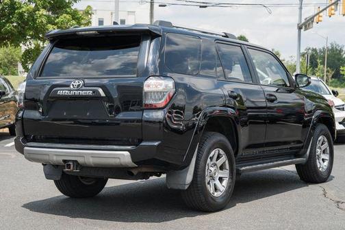 Midnight Black Metallic 2016 Toyota 4Runner Trail Premium