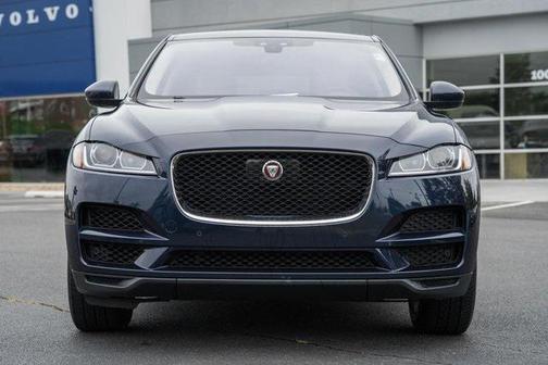 2019 Jaguar F-PACE 25t Premium