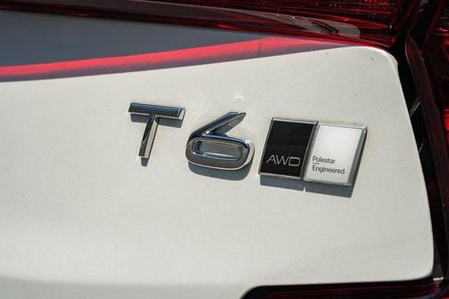 2021 Volvo S60 T6 R-Design