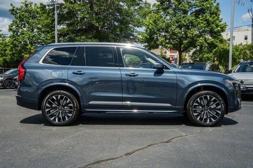 2025 Volvo XC90 Plug-In Hybrid T8 Ultra 7-Seater