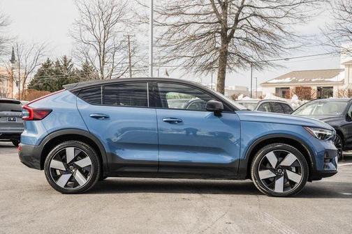 2022 Volvo C40 Recharge Pure Electric P8 Ultimate
