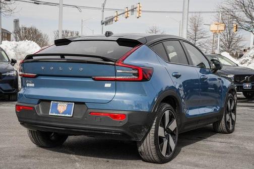 2022 Volvo C40 Recharge Pure Electric P8 Ultimate