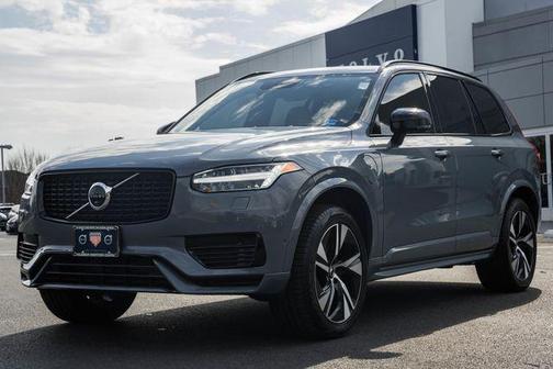 2022 Volvo XC90 Recharge Plug-In Hybrid T8 R-Design 7 Passenger