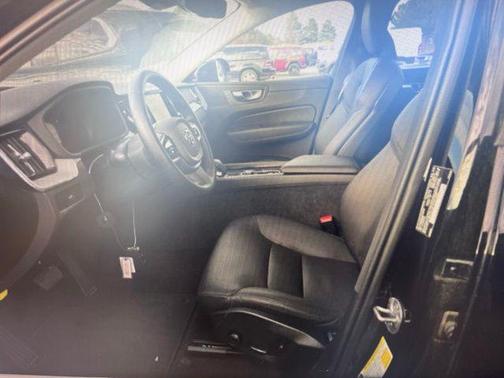 Onyx Black Metallic 2025 Volvo XC60 B5 Plus
