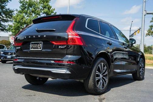 2022 Volvo XC60 B6 Inscription