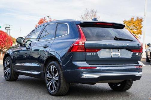 2023 Volvo XC60 Recharge Plug-In Hybrid T8 Plus Bright Theme