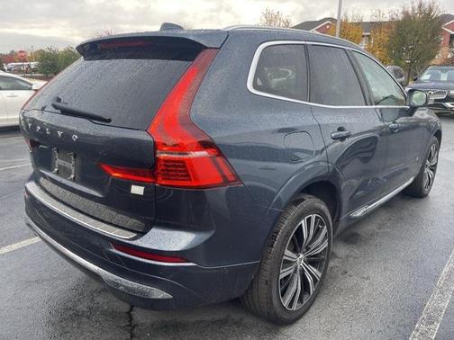 2023 Volvo XC60 Recharge Plug-In Hybrid T8 Plus Bright Theme