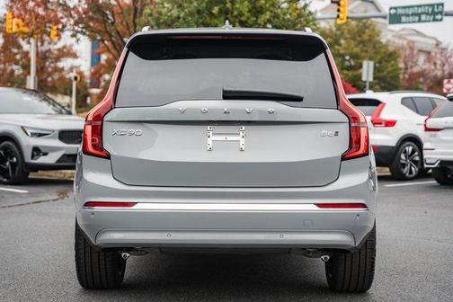 2026 Volvo XC90 B6 Ultra 7-Seater