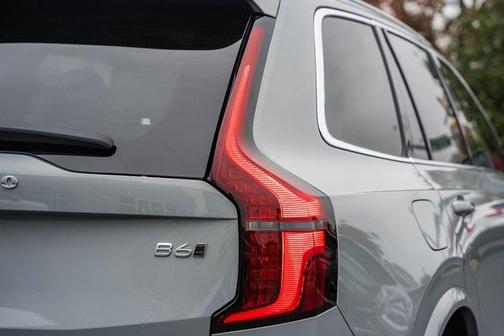 2026 Volvo XC90 B6 Ultra 7-Seater