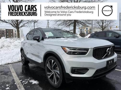 2020 Volvo XC40 T5 R-Design