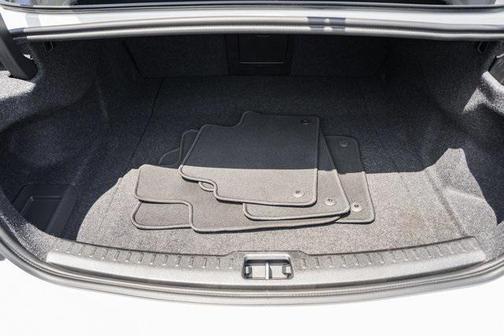 2024 Volvo S60 B5 Plus Black Edition