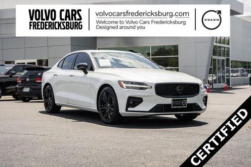 2024 Volvo S60 B5 Plus Black Edition