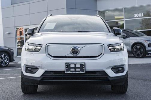 2021 Volvo XC40 Recharge Pure Electric P8