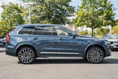 2026 Volvo XC90 B6 Plus 6-Seater