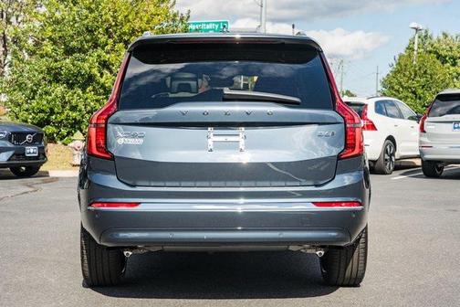 2026 Volvo XC90 B6 Plus 6-Seater